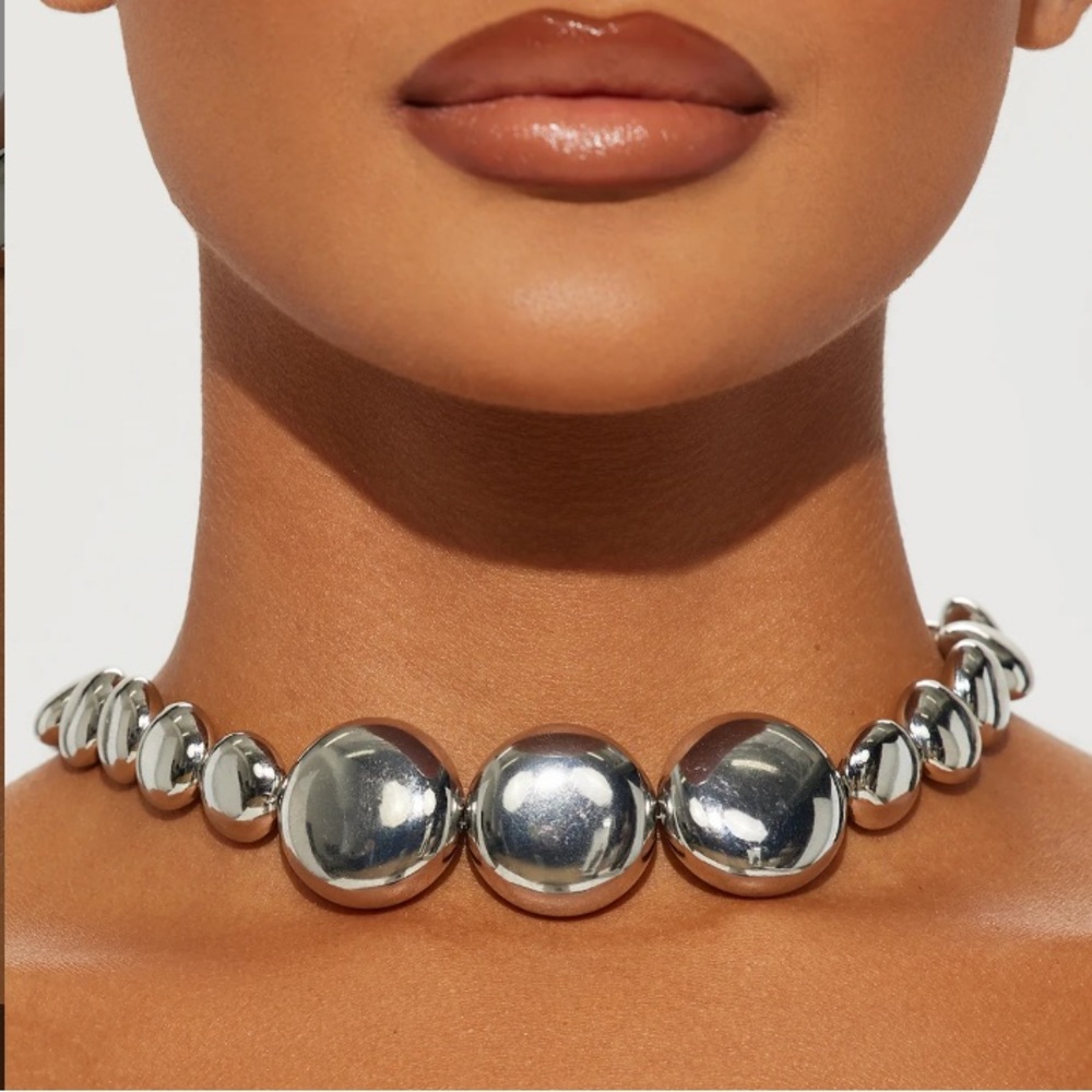 Hardcore baddies necklace